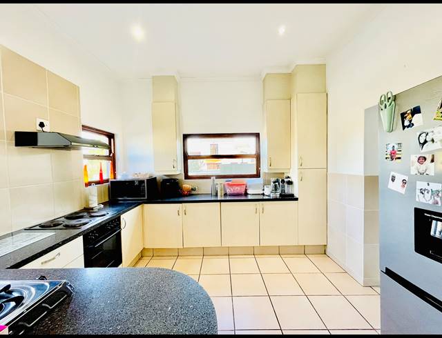 3 BEDROOM HOUSE FOR SALE IN KYALAMI HILLS